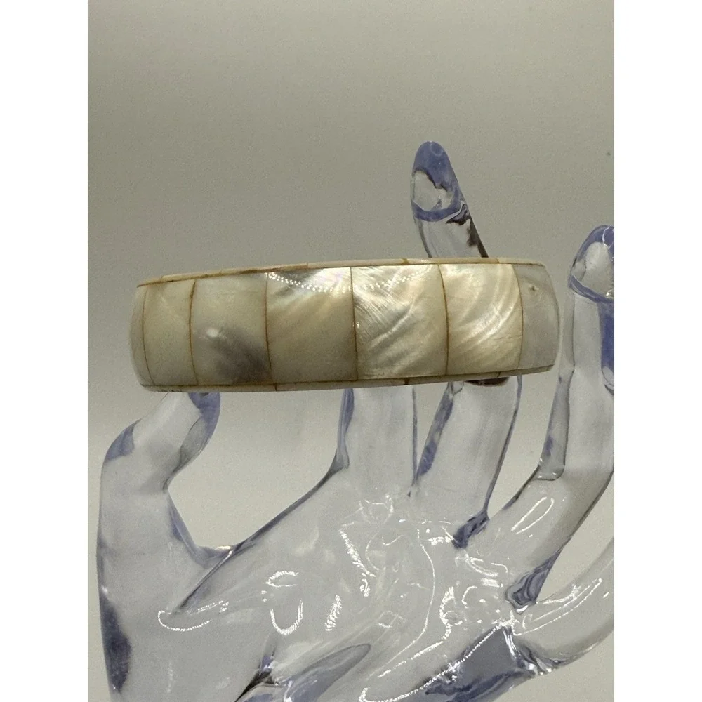 Mother of Pearl Bangle Bracelet Wood Interior Size 8